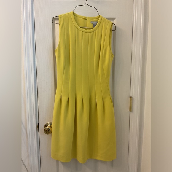 H&M Sunny Sleeveless Pleated Fit Skater Dress - Picture 15 of 15